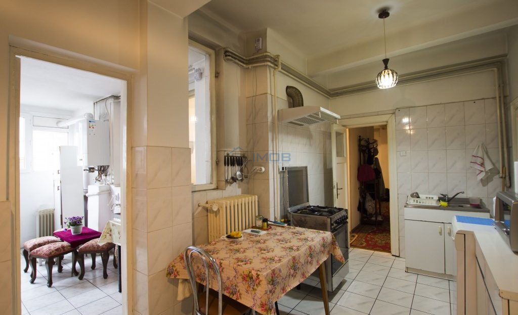 Eminescu vanzare apartament cu 5 camere